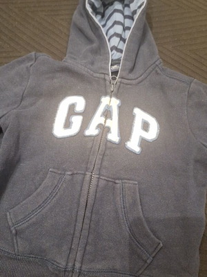 Gap children's sweatshirt used, size 12-18 months, blue