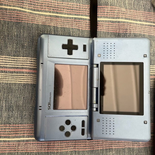Nintendo DS used, fully functional with charger