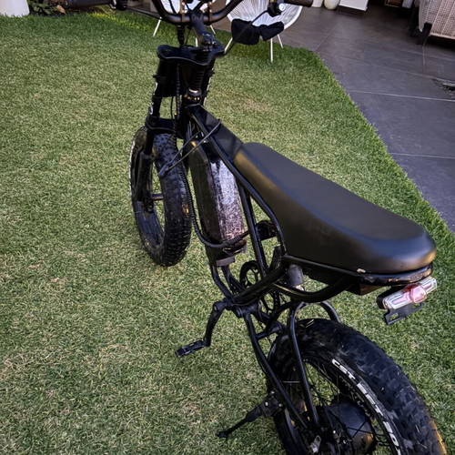 Ridstar Q20 electric bike with carbon wrap battery