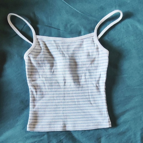 Striped crop top like new, white with turquoise stripes, size XXS