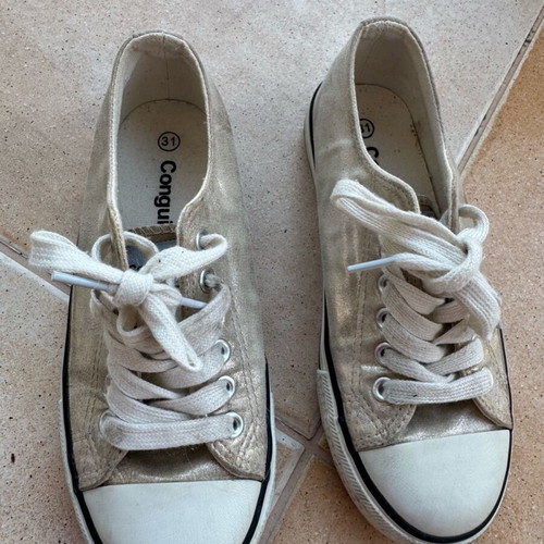 Conguitos kids shoes size 31 like new, sporty, beige gold
