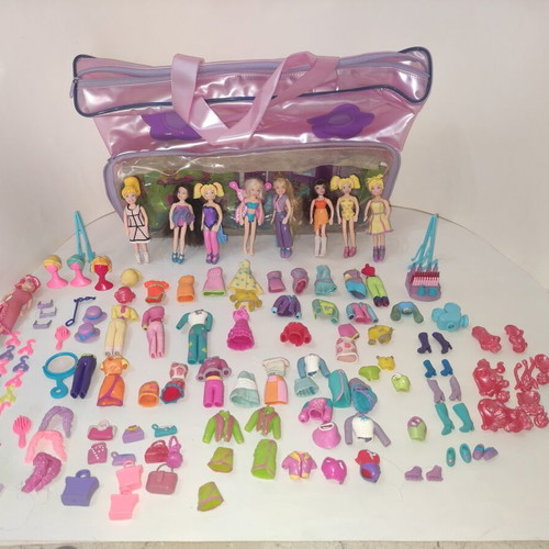 Polly Pocket bag with 9 dolls and accessories used