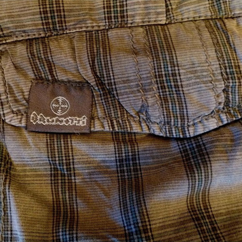Brunotti men's shorts XL like new, checkered grey