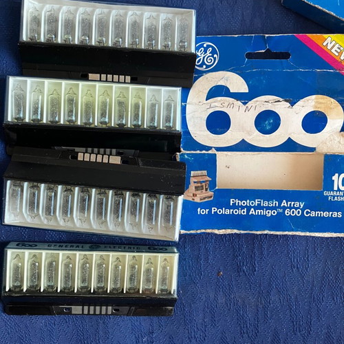 Magnesium flash bars used for Polaroid Amigo 600 cameras General Electric, pack of 4