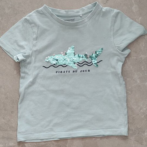 Orchestra T-shirt with color-changing sequins, size 104 cm, like new
