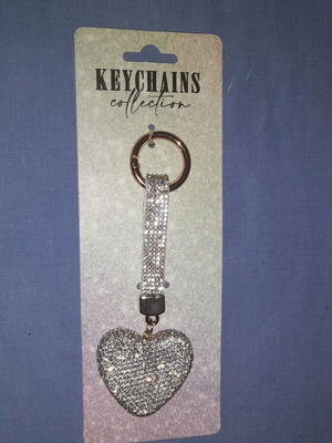 Heart keychain new with tag