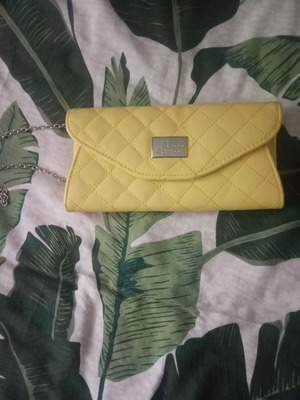 Wallet bag like new, yellow