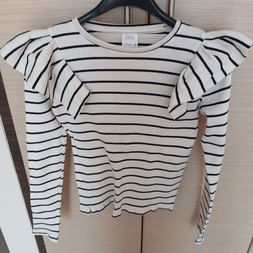 Zara blouse for girls size 11-12 like new black and white