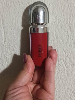 Kiko lipstick in red shade new