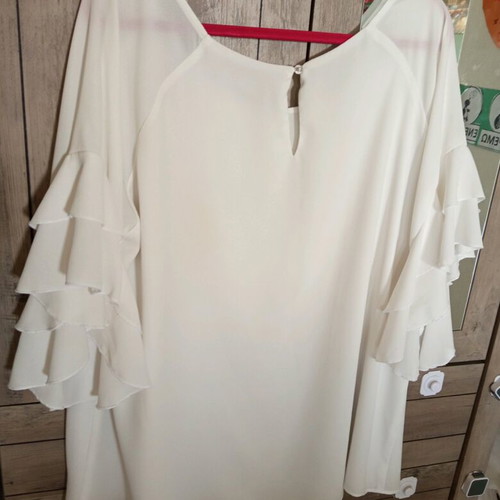 Sofia Filippa No4 white blouse used with double ruffles on sleeves XL