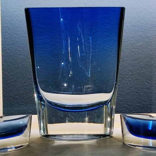 KROSNO LSA glass vase like new, set with two cobalt blue ashtrays