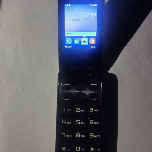Alcatel 2051x like new gray phone with charger