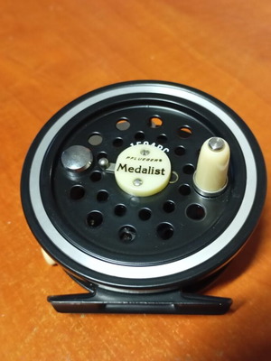 Pflueger Medalist 1594 fly reel fishing reel new