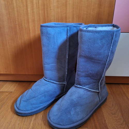 Gray boots like new, size 38.5 with soft lining
