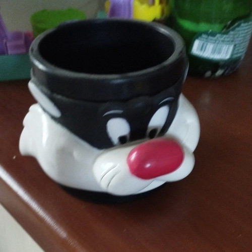 Sylvester Warner Bros collectible mug used