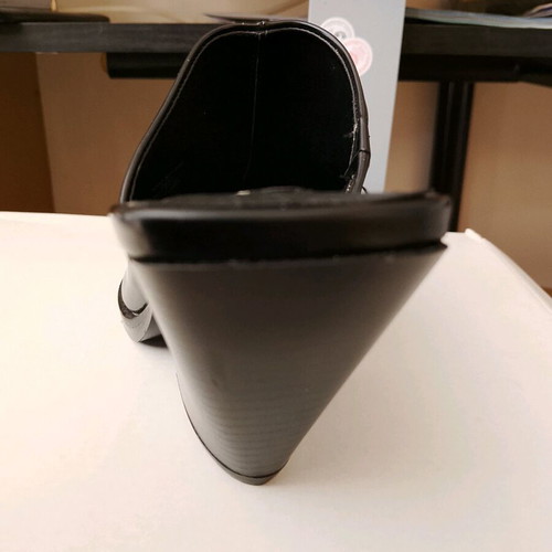 Zara black pumps size 39 new