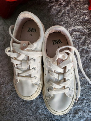Παπούτσια Zara λευκά μεταχειρισμένα, no 29 παιδικά