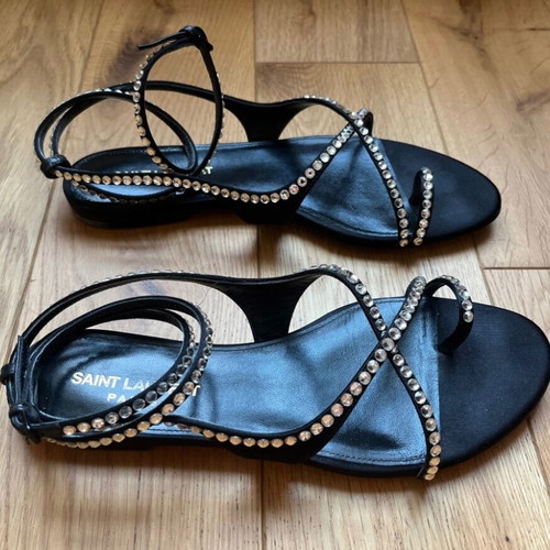 Saint Clair sandals like new, size 37, black