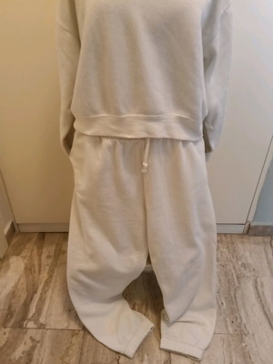 Zara tracksuit used, sixth color, size L
