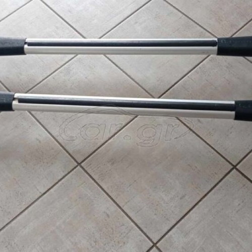 Roof Bars like new for Nissan Xtrail