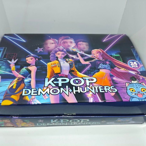 K-pop Demon Hunters collectible figures like new, pack of 24