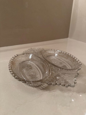 Small divided dish for nuts used with separator