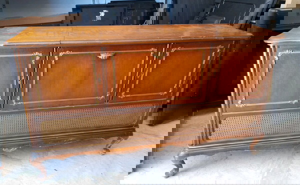 Grundig SO191 B – Ξύλινο Ραδιόφωνο Αντίκα (Λειτουργεί)