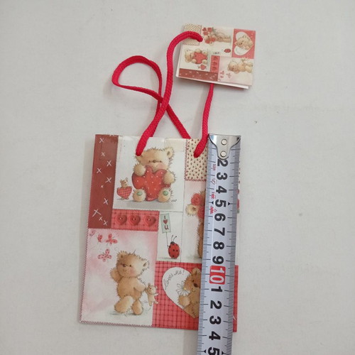 Small packaging paper bags with bears and hearts new