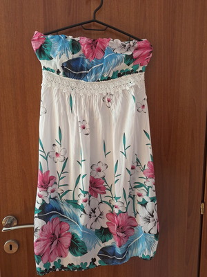 White floral strapless summer dress M/L