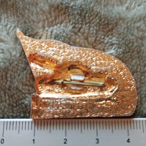Military pin Glory to Soviet armored vehicles like new