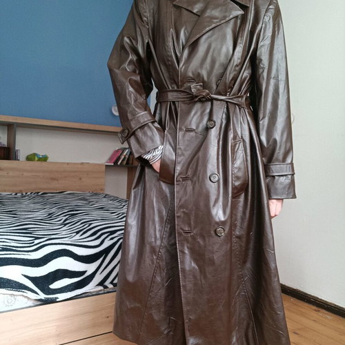 Vintage leather trench coat like new, brown