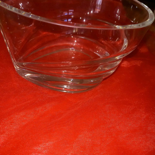 Decorative crystal fondue bowl used with small scratches