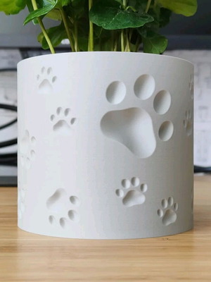 Flowerpot with pet paw prints new