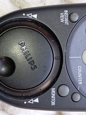 Philips RT-567/101 remote control used