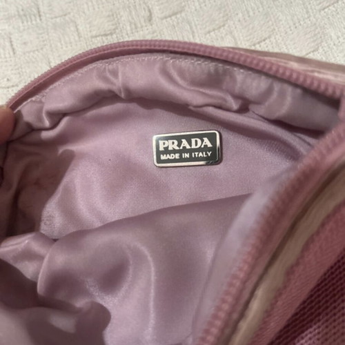 Prada hand bag used, pink, authentic