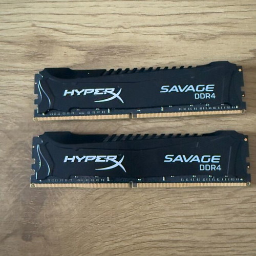 HyperX Savage DDR4 32GB RAM kit like new, 2400 MT/s