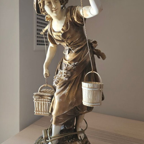 Auguste Moreau table lamp used