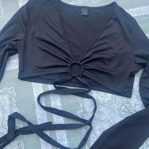 Shein crop top like new, black, size M