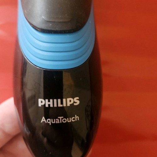 Philips Aquatouch shaver used with 3 heads for wet and dry shaving