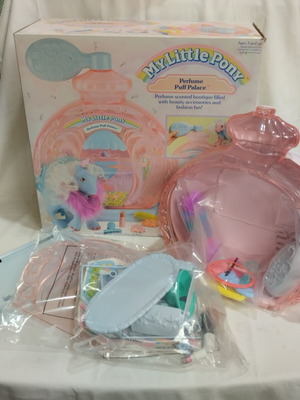 My Little Pony Perfume Puff Palace set new by Hasbro
