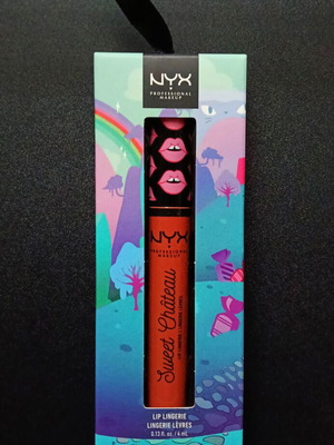 NYX Professional Makeup Sweet Château liquid lipstick 01 Bottoms Off new