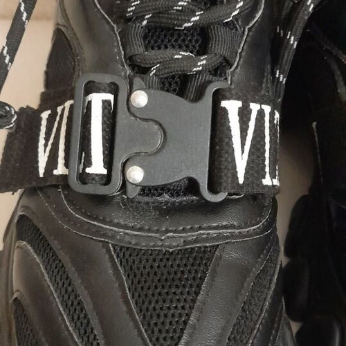 Covaleri athletic platform shoes used, size 38, black with clips