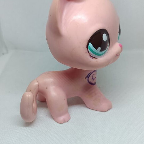 Littlest Pet Shop Jumbo Pink Shorthair Cat figure used, collectible Hasbro toy