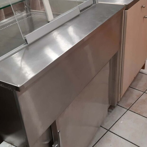 Display Counter Set like new, refrigerated and heated sections, 3.6m length
