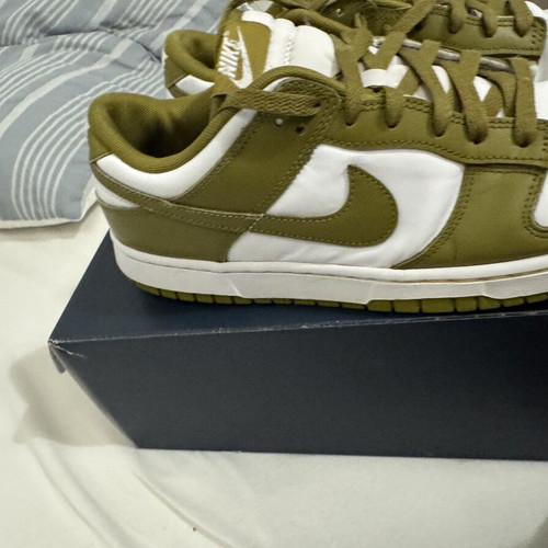 Nike Dunk Low sneakers like new, white and green, size 45