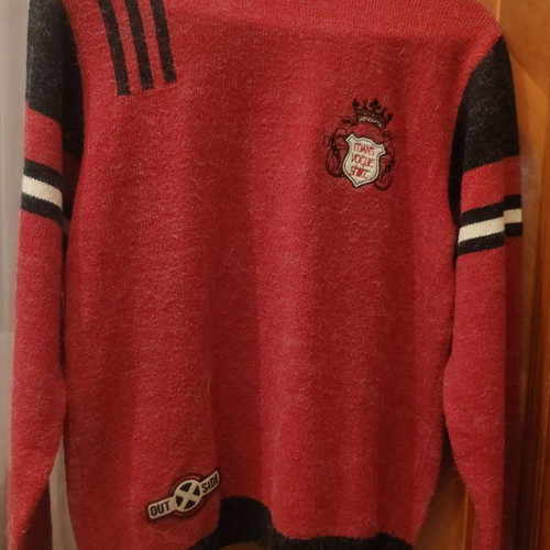 Men's wool sweater used, red, size M