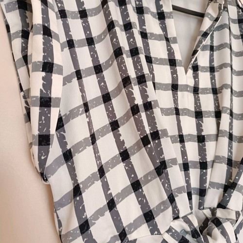 DKNY elegant midi dress, black and white, size M