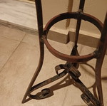 Flower stand metal used