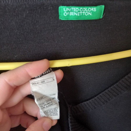 Benetton blouse used, authentic, size L, black