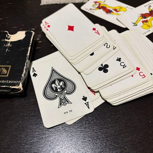 Antique HMV playing cards like new, collectible His Masters Voice